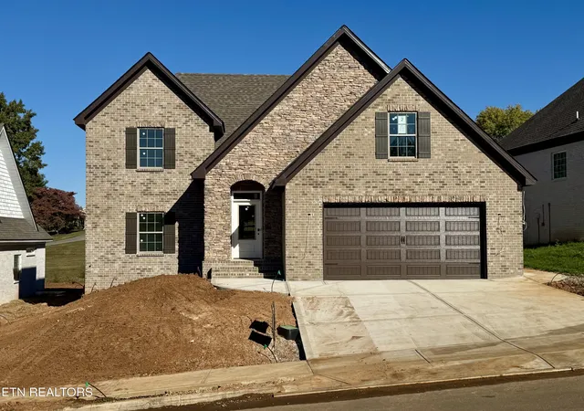 Single family home for sale at 8861 Dancing Bear Ln, Knoxville, TN 37923 | MLS# 1326466