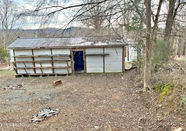 image of 114 Pinecrest Dr, Loudon, TN 37774 | MLS# 1324834