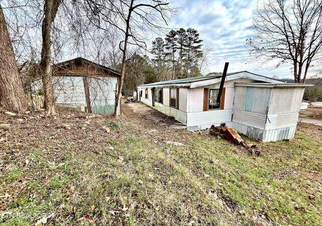 image of 114 Pinecrest Dr, Loudon, TN 37774 | MLS# 1324834