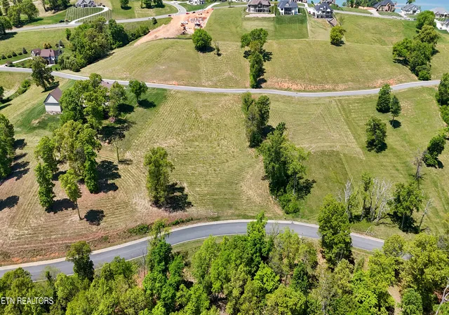 Homes for sale in Morristown, TN | 2093 Edgewater Sound, Morristown, TN 37814 | MLS# 1326612