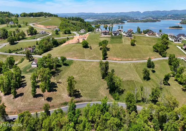Homes for sale in Morristown, TN | 2093 Edgewater Sound, Morristown, TN 37814 | MLS# 1326612