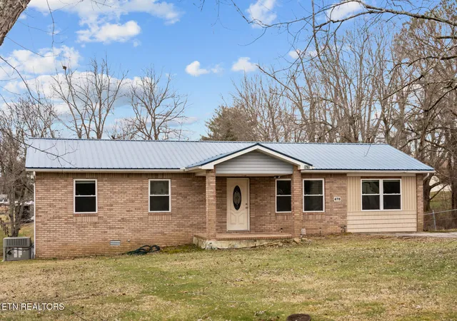 Photo 2 of Single family home for sale at 478 Lee Dr, Crossville, TN 38555 | MLS# 1328684 | Listing updated on 2026-09-09
