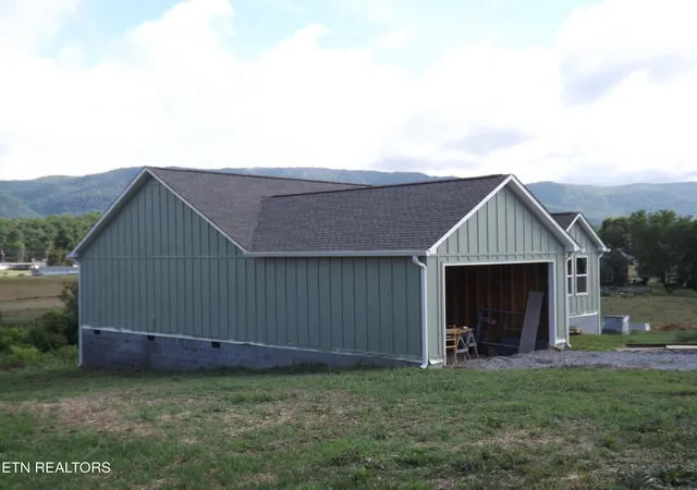 2nd image of 963 Shawanee Rd, Harrogate, TN 37752 | MLS# 1325127