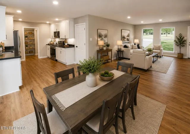 Photo 3 of Single family home for sale at 1203 Clendenen Rd, Maryville, TN 37801 | MLS# 1325488 | Listing updated on 2026-06-04