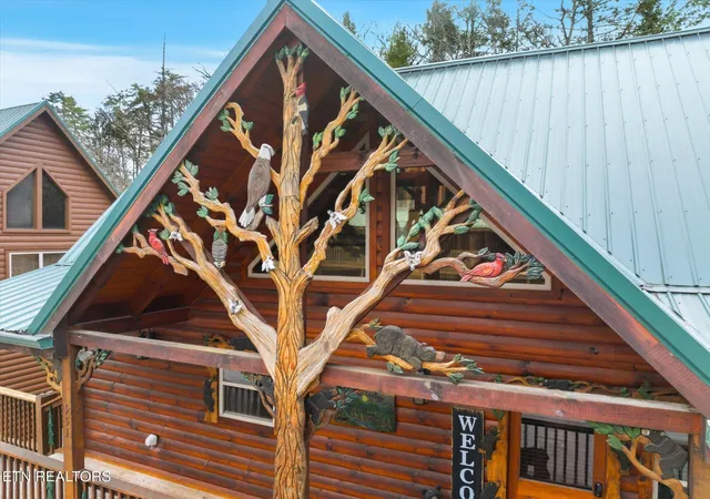 Photo 3 of Single family home for sale at 551 Blackberry Ridge Way, Pigeon Forge, TN 37863 | MLS# 1326131 | Listing updated on 2026-04-27