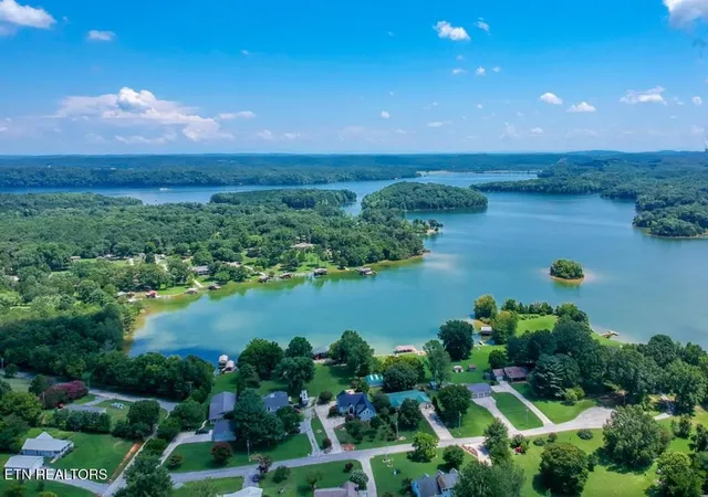 3rd image of 501 Pin Hook Rd, Spring City, TN 37381 | MLS# 1326298