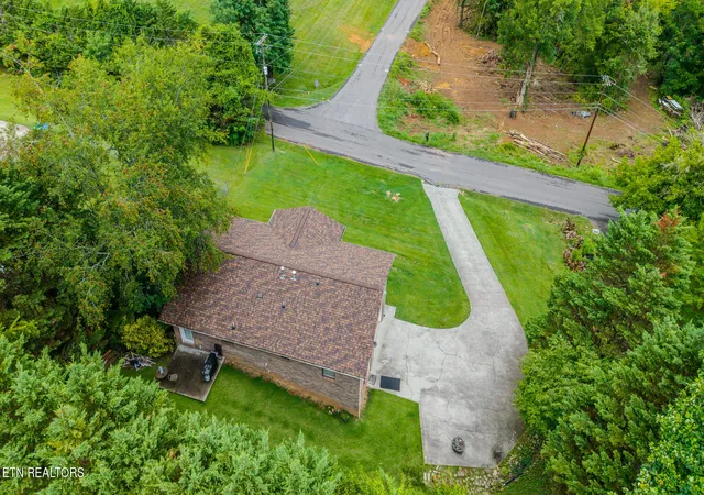35th image of 294 Cherokee Tr, Seymour, TN 37865 | MLS# 1325812
