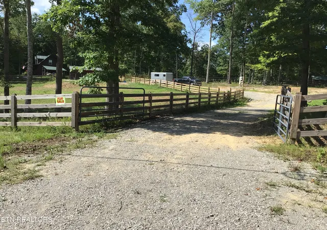 1st image of 478 Spruce Creek Dr, Jamestown, TN 38556 | MLS# 1325987