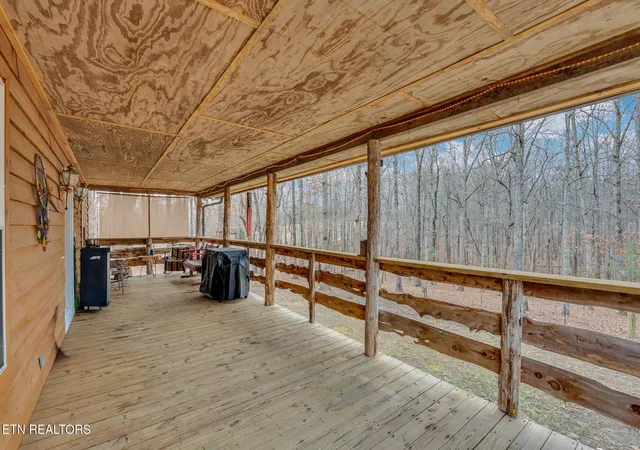 Photo 3 of Single family home for sale at 13465 Lantana Rd, Crossville, TN 38572 | MLS# 1328276 | Listing updated on 2026-07-21