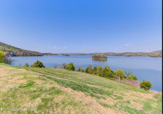 3rd image of 604 Russell Brothers Rd, Sharps Chapel, TN 37866 | MLS# 1325963