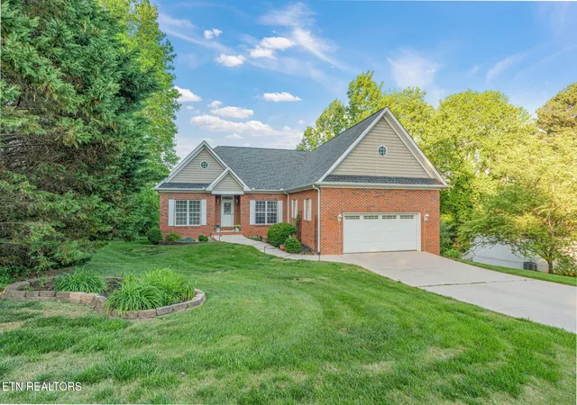 Homes for sale in Loudon, TN | 201 Tecumseh Way Way, Loudon, TN 37774 | MLS# 1326193