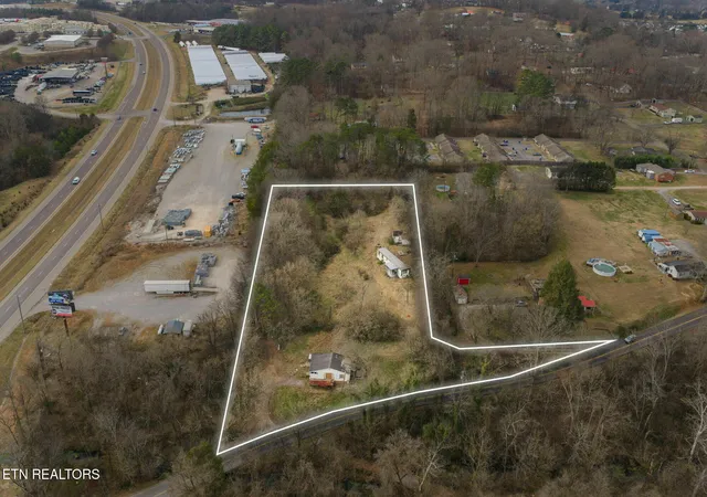 3rd image of 2111 Woods Creek Rd, Knoxville, TN 37924 | MLS# 1326321