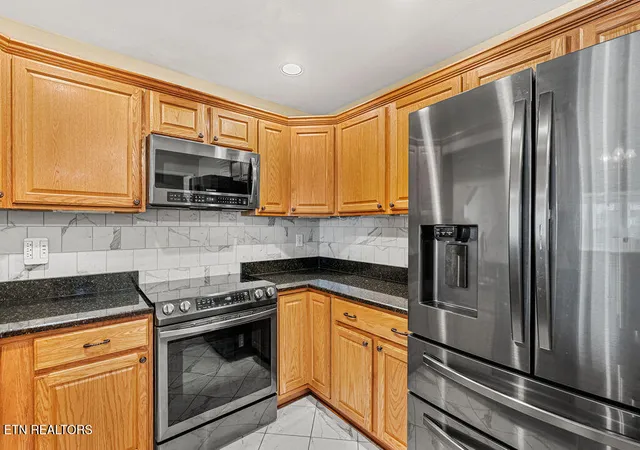 Homes for sale in Lenoir City, TN | 116 Hightower Ln, Lenoir City, TN 37771 | MLS# 1326361