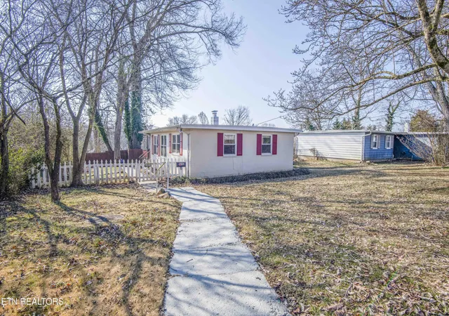 Homes for sale in Oak Ridge, TN | 113 Niagara Ln, Oak Ridge, TN 37830 | MLS# 1328597