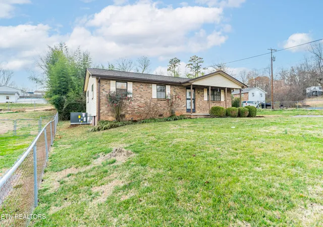 3rd image of 7713 Wendy Ln, Powell, TN 37849 | MLS# 1326596