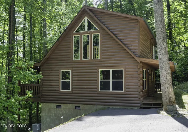 2nd image of 123 Laurel Way, Gatlinburg, TN 37738 | MLS# 1328176