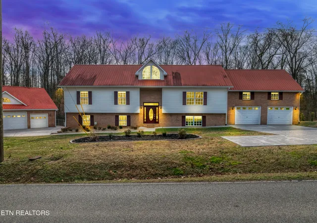 3rd image of 3016 Tipton Station Rd, Knoxville, TN 37920 | MLS# 1326974