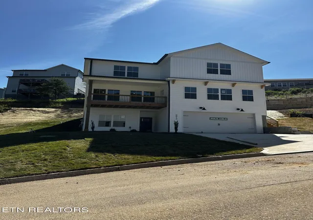 Photo 3 of Single family home for sale at 9912 Terra Vista Way, Knoxville, TN 37931 | MLS# 1327396 | Listing updated on 2026-09-18
