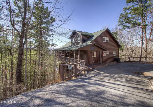 53rd image of 3779 Old Mountain Rd, Sevierville, TN 37876 | MLS# 1327362