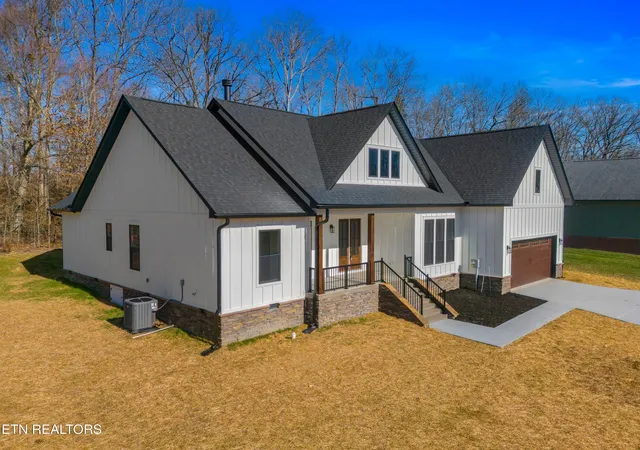 3rd image of 932 Bob O Dr, Dandridge, TN 37725 | MLS# 1327590