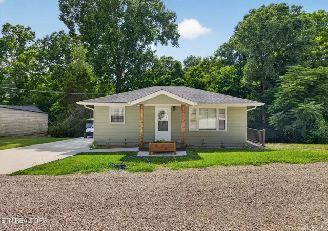 Homes for sale in Celina, TN | 94 Cummins Ct, Celina, TN 38551 | MLS# 1327664