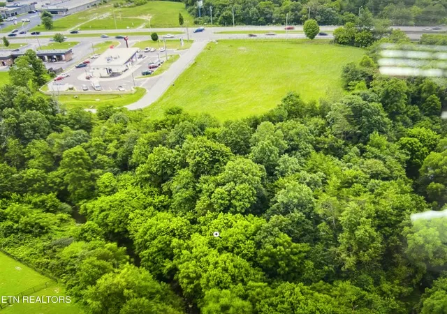 Photo 1 of Land for sale at 1423 Hwy 127 North/chuckles, Crossville, TN 38555 | MLS# 1327556 | Listing updated on 2026-08-31