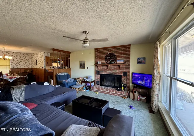 2nd image of 794 Kemmer Rd, Spring City, TN 37381 | MLS# 1327703