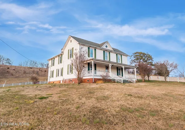 3rd image of 122 Binfield Rd, Maryville, TN 37801 | MLS# 1328272