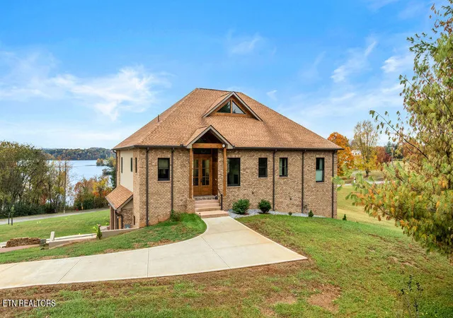 1st image of 111 Harbor View Ln, Maryville, TN 37801 | MLS# 1327894