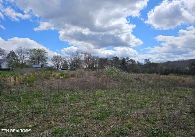 Photo 3 of Land for sale at Sparta Dr, Crossville, TN 38555 | MLS# 1328055 | Listing updated on 2026-08-27