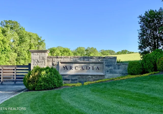 Photo 4 of Land for sale at 2019 Arcadia Peninsula Way, Knoxville, TN 37922 | MLS# 1328528 | Listing updated on 2026-02-05