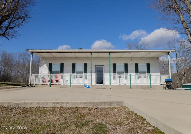 Homes for sale in Sparta, TN | 6760 Smithville Hwy, Sparta, TN 38583 | MLS# 1328589