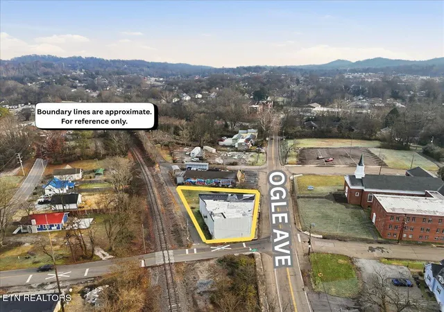 3rd image of 315 Ogle Ave, Knoxville, TN 37920 | MLS# 1328872