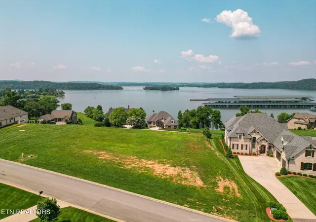2nd image of 297 Cypress Pointe Dr, Lenoir City, TN 37772 | MLS# 1328842