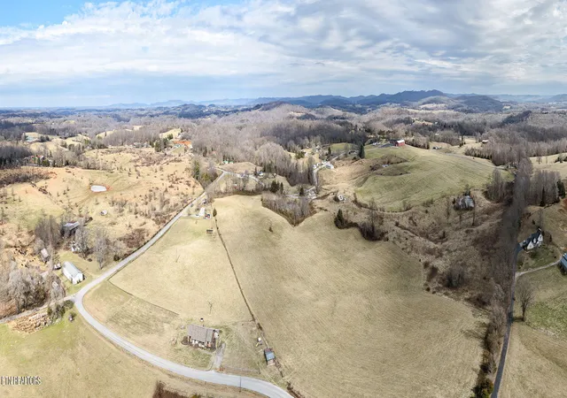 3rd image of 0 Moodyville Loop Rd, Byrdstown, TN 38549 | MLS# 1328873