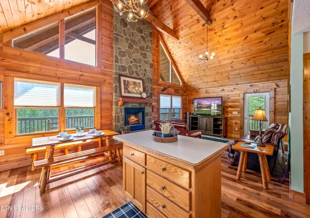 Photo 3 of Single family home for sale at 2644 Raccoon Holw Way, Sevierville, TN 37862 | MLS# 1328967 | Listing updated on 2026-02-10