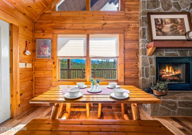 Photo 4 of Single family home for sale at 2644 Raccoon Holw Way, Sevierville, TN 37862 | MLS# 1328967 | Listing updated on 2026-02-10