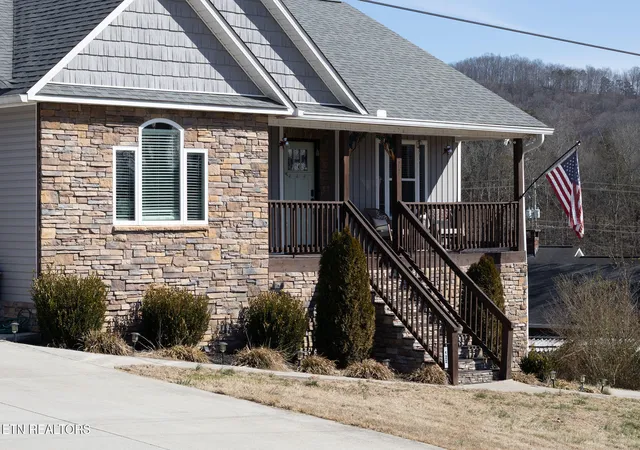 Homes for sale in Andersonville, TN | 122 Sportsman Ln, Andersonville, TN 37705 | MLS# 1329588