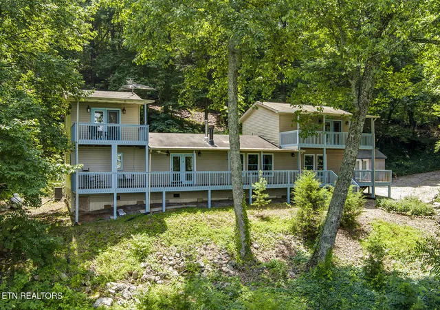 Photo 1 of Single family home for sale at 4171 Chilhowee Tr, Maryville, TN 37803 | MLS# 1347555 | Listing updated on 2026-09-02