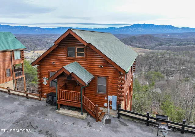 1st image of 2607 Mountain Glory Tr #48, Sevierville, TN 37876 | MLS# 1329351