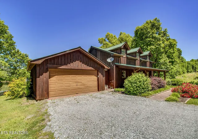 3rd image of 4368 River Rd, Ten Mile, TN 37880 | MLS# 1329480
