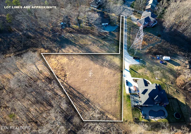 1st image of 108 Nathan Ln, Oak Ridge, TN 37830 | MLS# 1330970