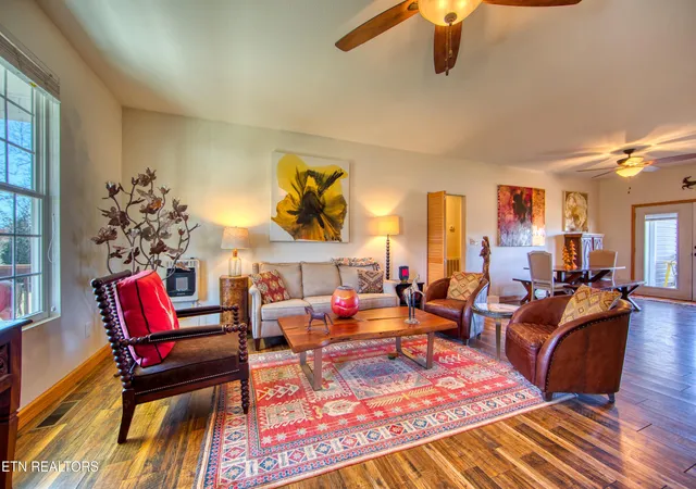 Photo 4 of Single family home for sale at 642 Buck Ridge Rd, Jamestown, TN 38556 | MLS# 1331094 | Listing updated on 2026-10-05