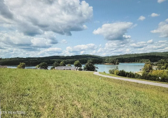 Photo 4 of Land for sale at Captains Cvs #211, Sharps Chapel, TN 37866 | MLS# 1329587 | Listing updated on 2026-02-16