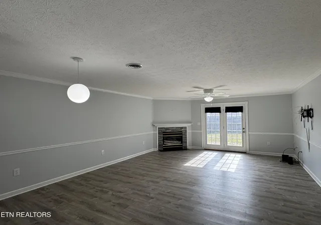 3rd image of 103 Pinewood Dr, Lenoir City, TN 37771 | MLS# 1329710