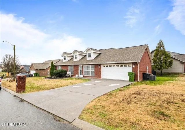 4th image of 1121 Worthington Blvd, Maryville, TN 37801 | MLS# 1329728