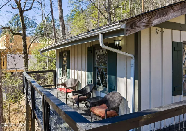 Photo 3 of Single family home for sale at 2652 Sunset Rd, Sevierville, TN 37862 | MLS# 1330087 | Listing updated on 2026-09-11