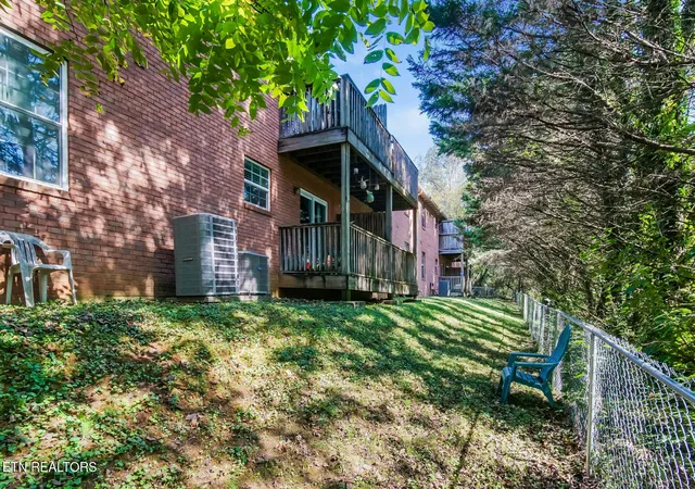 2nd image of 4207 Iona Wy, Knoxville, TN 37912