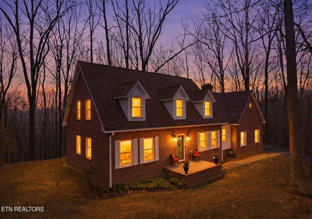 2nd image of 207 Strader Rd, Powell, TN 37849 | MLS# 1334287