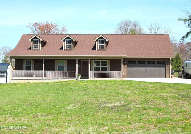 Photo 4 of Single family home for sale at 3623 Shelby Dr, Sevierville, TN 37862 | MLS# 1330169 | Listing updated on 2026-08-20